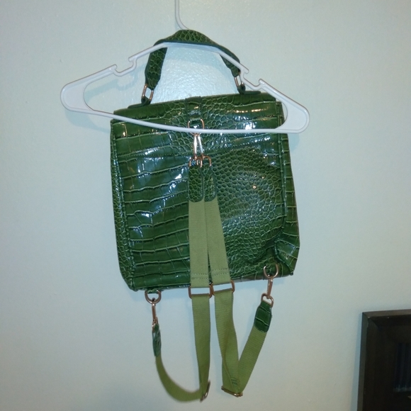 Backpack - Picture 3 of 3